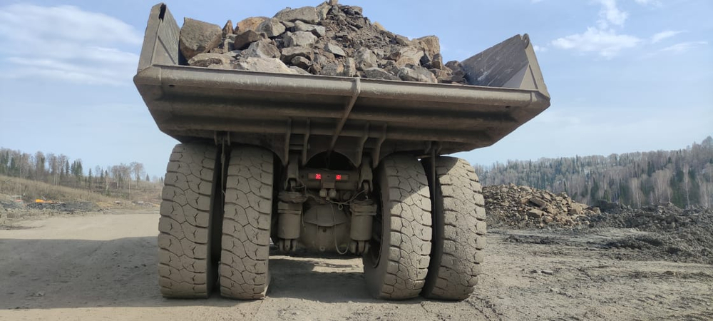 TEREX TR100 4x2 Карьерный самосвал TR100 (Дизельный, 37,8 л, 1065 л.с., АТ)