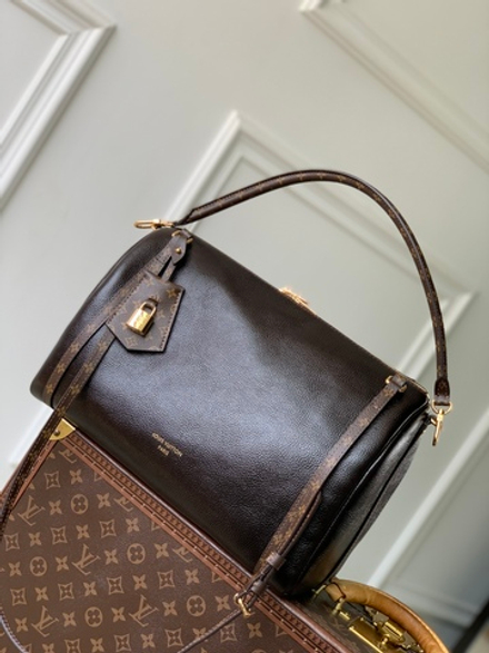 Louis Vuitton Express MM