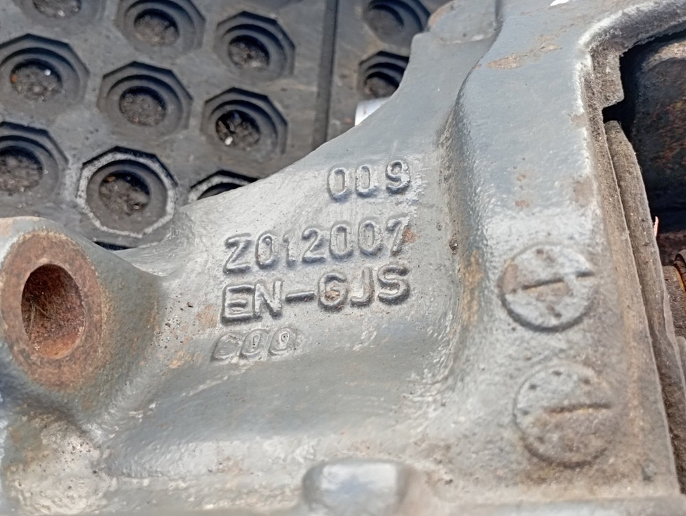 Суппорт (дефект) задний левый