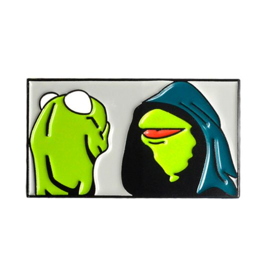 Пин на рюкзак и одежду. Кермит