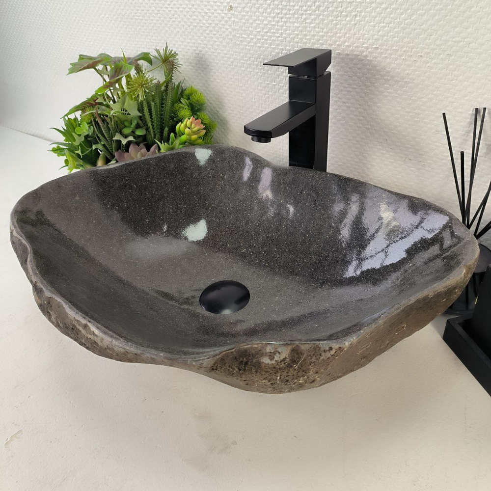 Раковина из речного камня RS-65041 51*39*15 0862