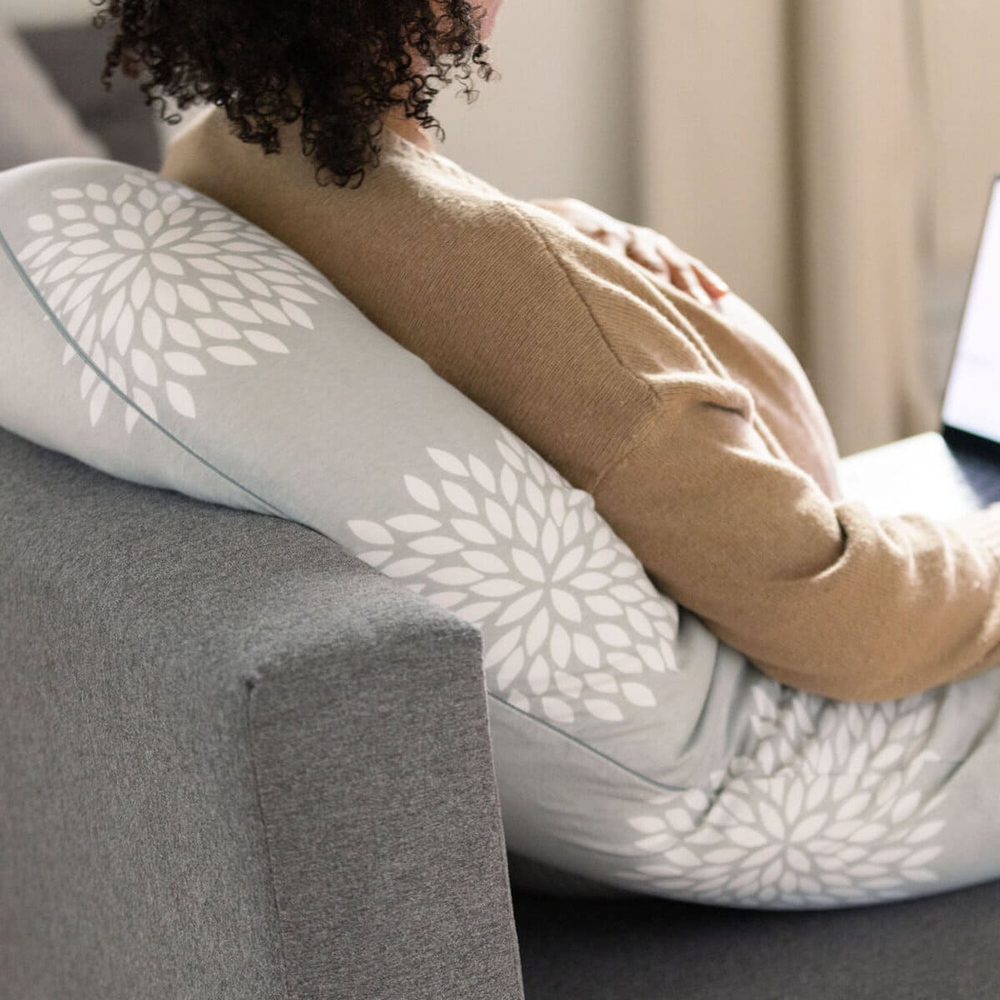 Подушка для кормления BEABA Big Flopsy серо-белая