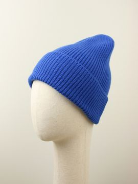 Шапка вязаная "Прогулка с корги", 100% шерсть ягнёнка, цвет кобальт.