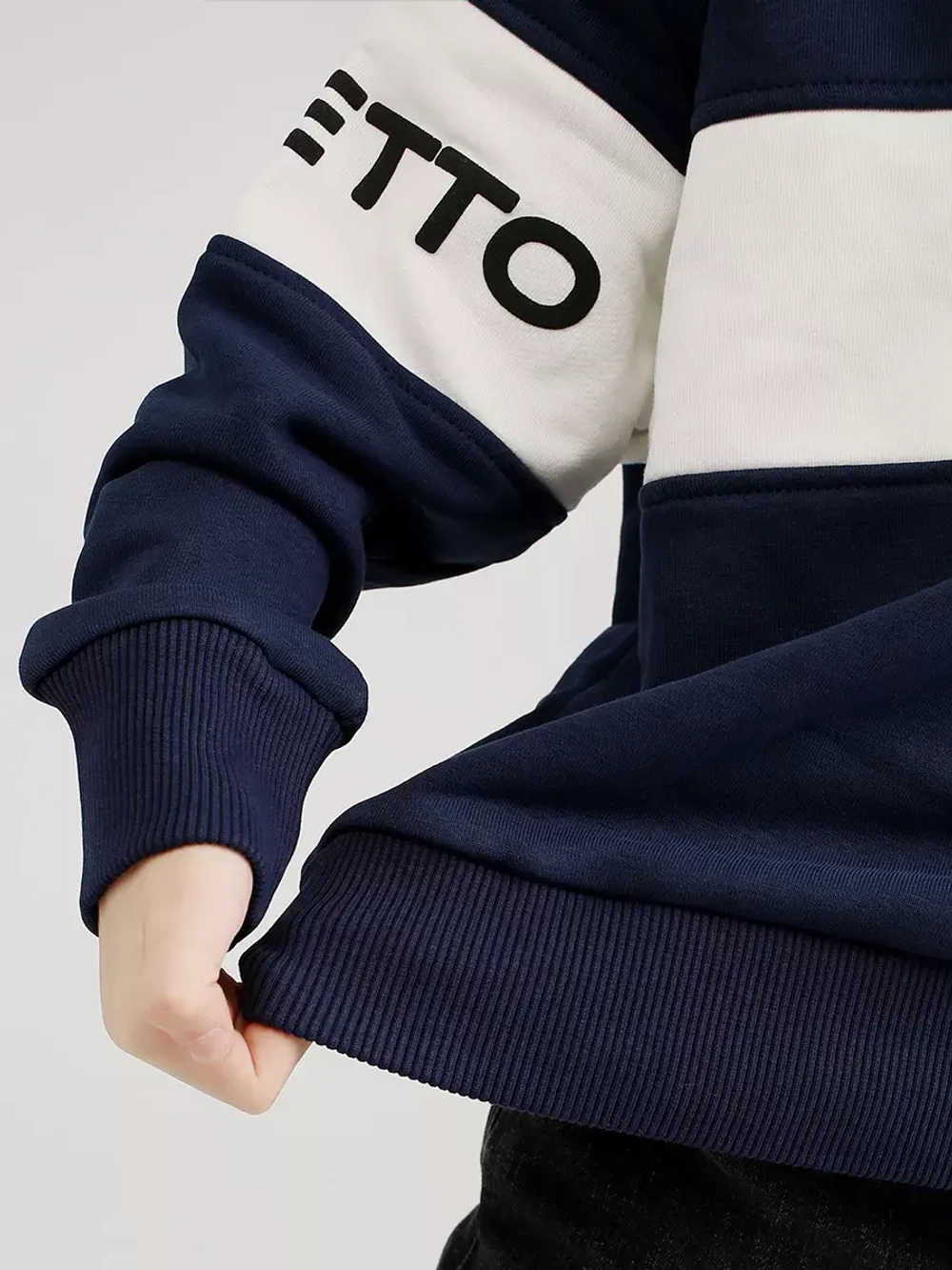 Свитшот для мальчика синий в школу