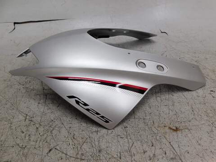 пластик передний Yamaha YZF-R25 BS7-F8351