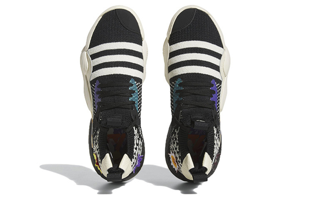 Кроссовки Adidas Trae Young 2.0
