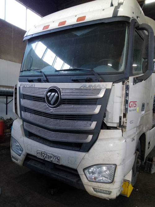 Foton AUMAN 4x2 Седельный тягач BJ4189SLFKA (Дизельный, 11,8 л, 470 л.с. МТ)