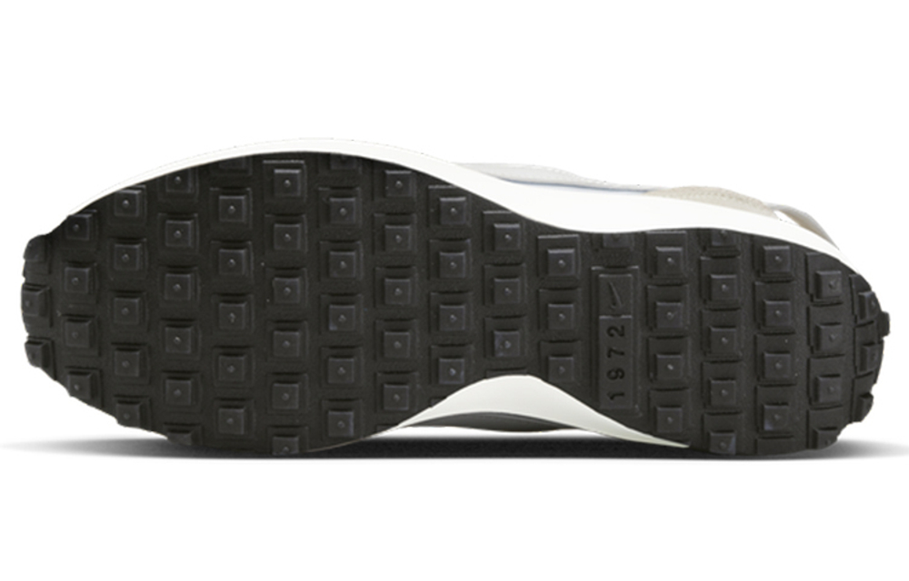 Кроссовки Nike Waffle Debut (Женская размерная сетка)