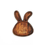 Менажница из кедра для подачи блюд и закусок с гравировкой "Listen to your heart"