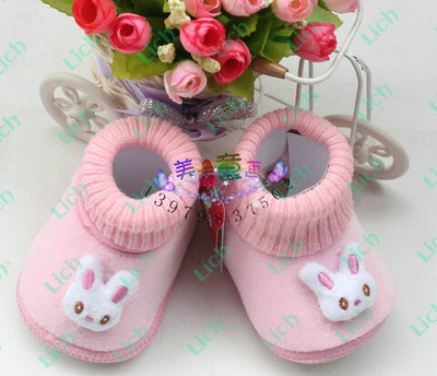 Пинетки на нескользящей подошве с аппликацией кролика
