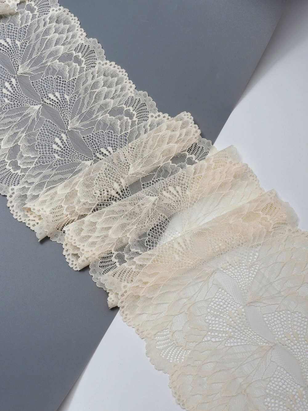Эластичное кружево для белья цвет кремовый ширина 22 см