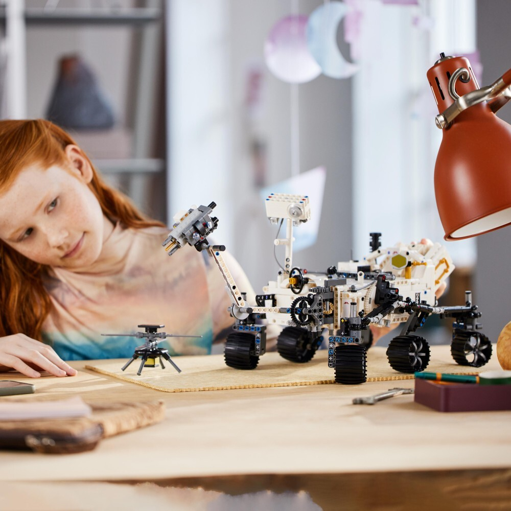 LEGO Technic — Марсоход НАСА «Настойчивость» 42158 / артикул   42158  / GTIN 5702017425184