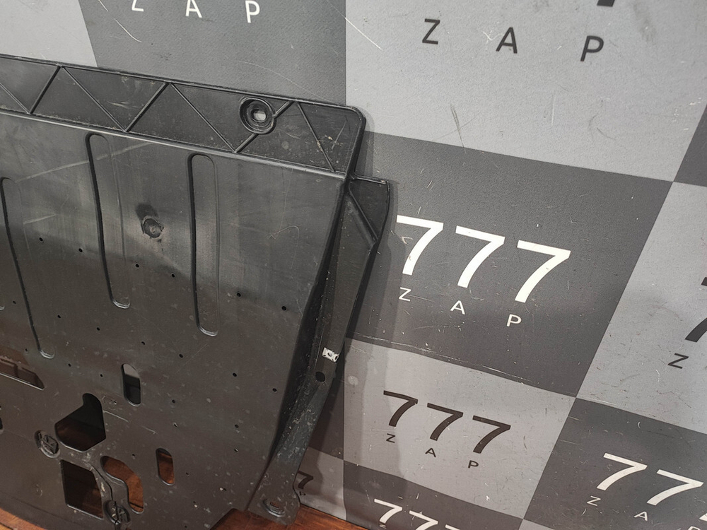 Защита двигателя Chery Arrizo 8 22-нв Б/У Оригинал 602001828AA