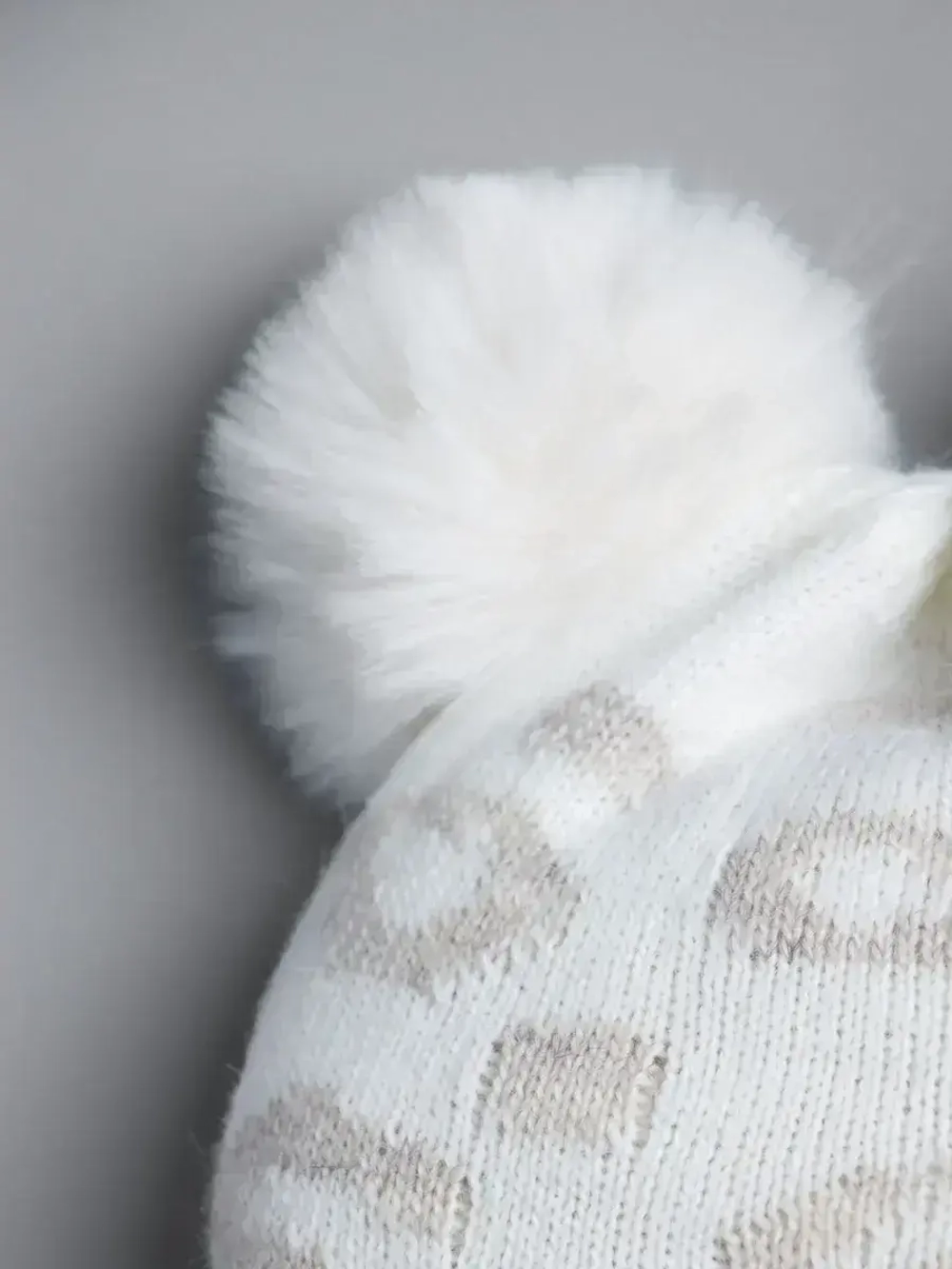 Зимняя шапка для девочки и снуд