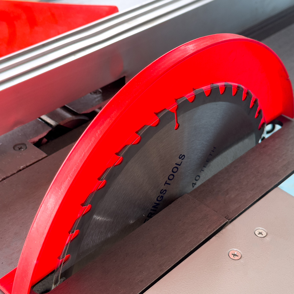 VISPROM CWM-200-3/220 Комбинированный деревообрабатывающий станок