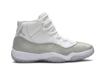 Кроссовки Jordan Air Jordan 11 Metallic Silver (Женская размерная сетка)