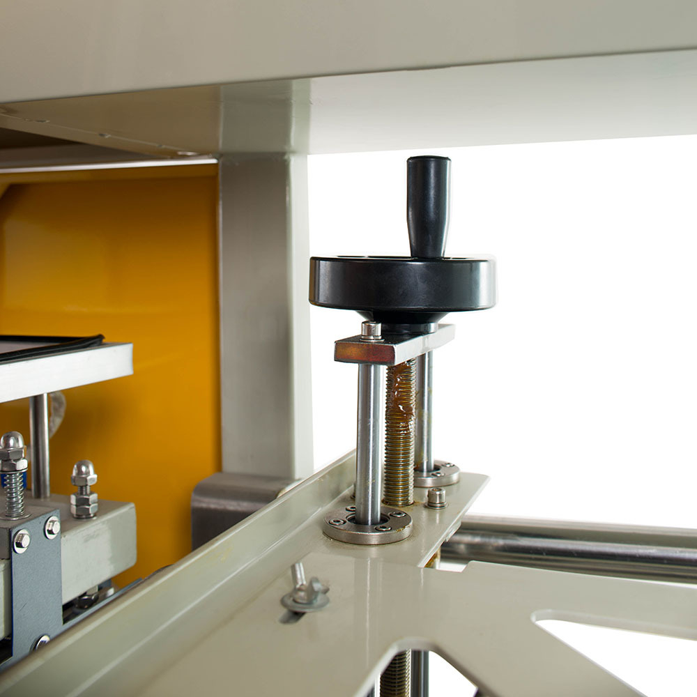 Термоусадочный нож автоматический BSL-560A Foodatlas