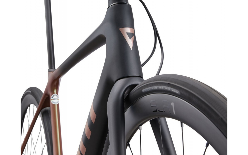 Шоссейный велосипед Giant TCR Advanced Pro Disc 0 AR (2023)
