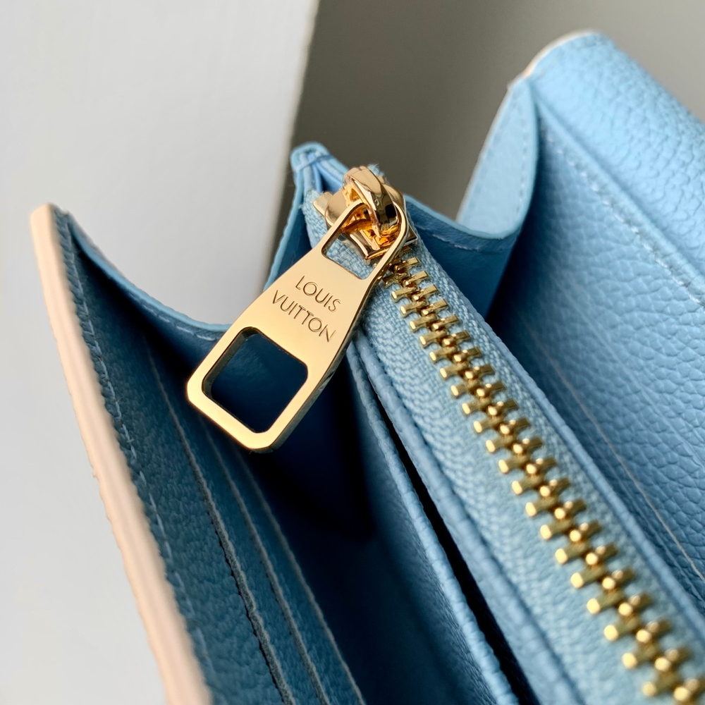 Louis Vuitton Sarah Wallet