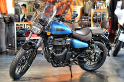 Royal Enfield Meteor 350 Supernova Blue