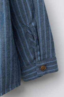 ZARA РУБАШКА В ПОЛОСКУ С ВОРОТНИКОМ-СТОЙКОЙ, СИНИЙ