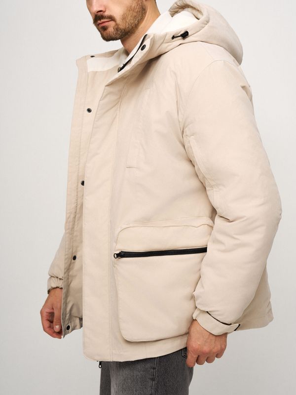 Куртка с объемными карманами зимняя бежевая - фото 5