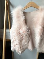 Кожаный жилет с мехом Bonpoint, 104