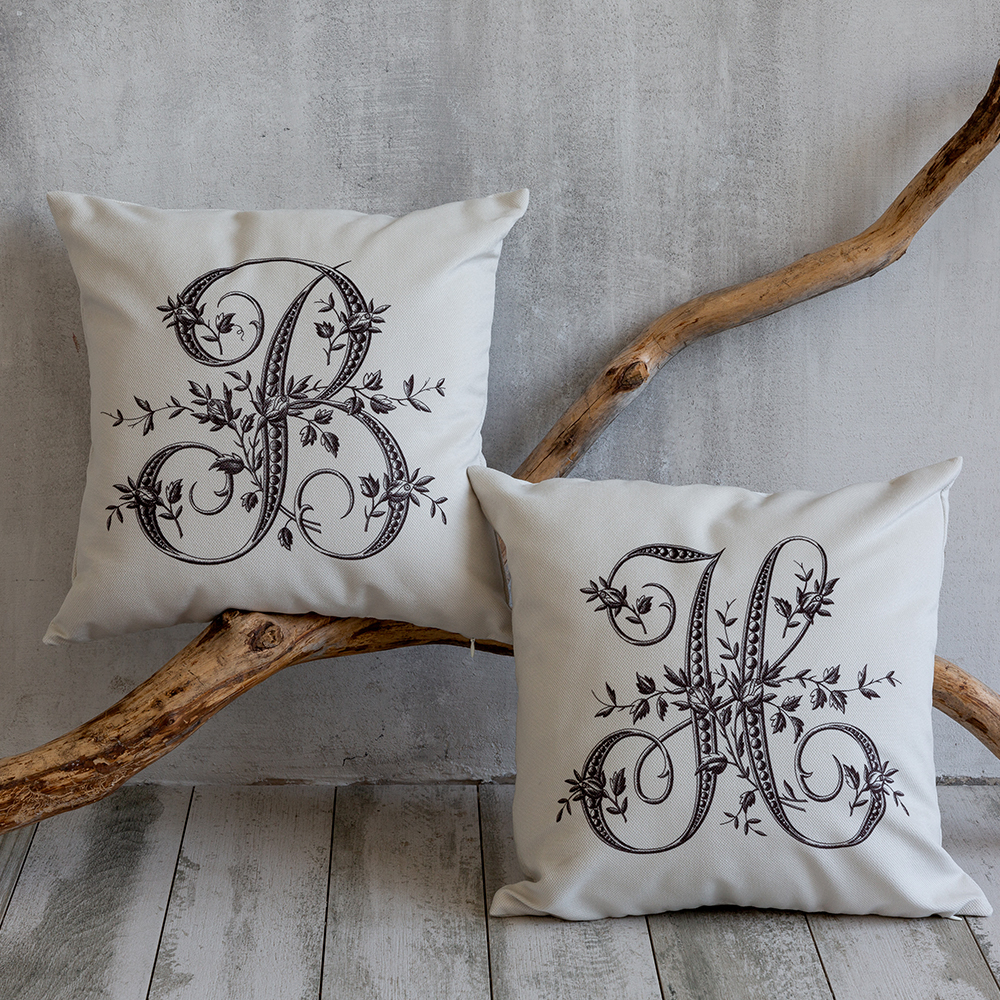 Арт-подушка Объект мечтыМонограмма буквы H