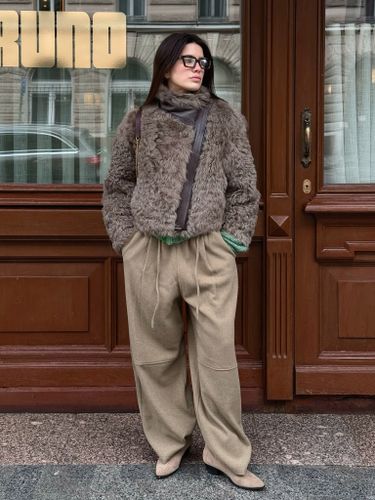 Утепленные бежевые брюки FN