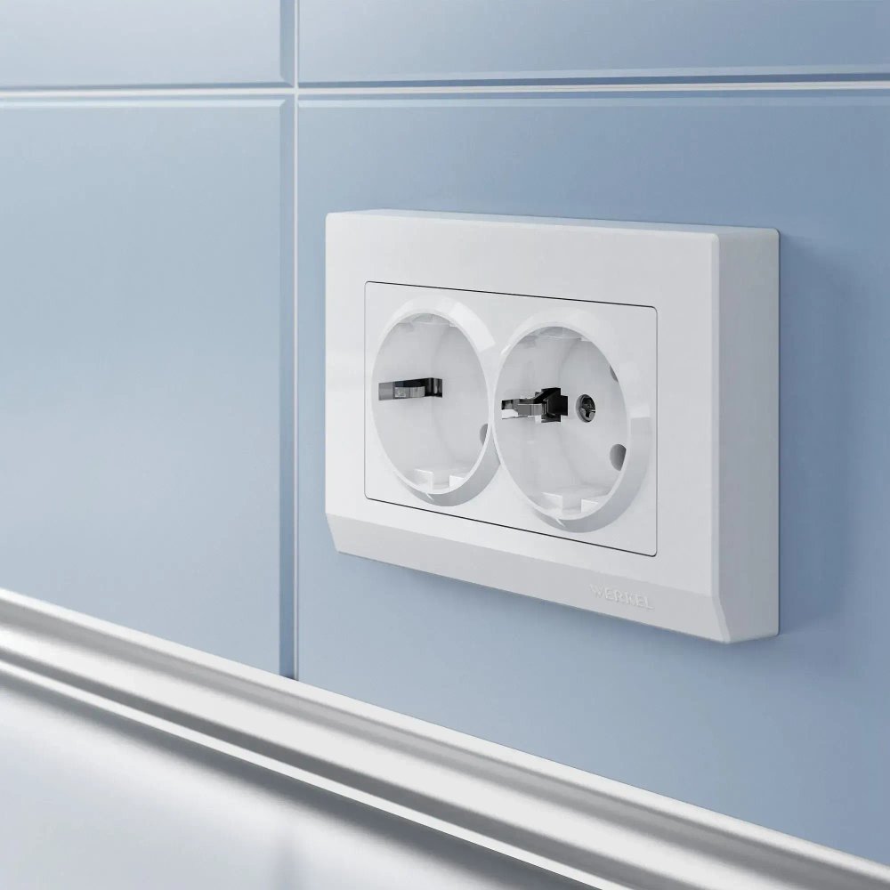 Рамка для двойной розетки Stark (белый) W0081801