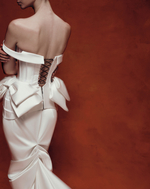 Корсет из атласа