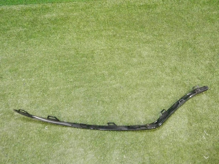 Молдинг перед. бампера Mercedes GLE V167 18-24 AMG