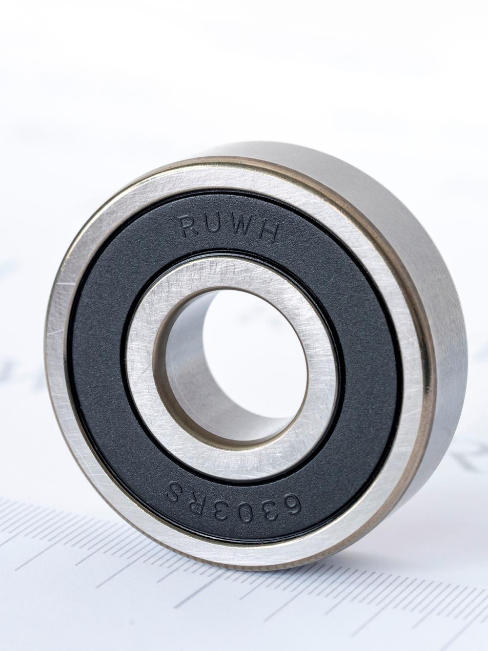 Подшипник 6303 2RS размер 17*47*14 мм