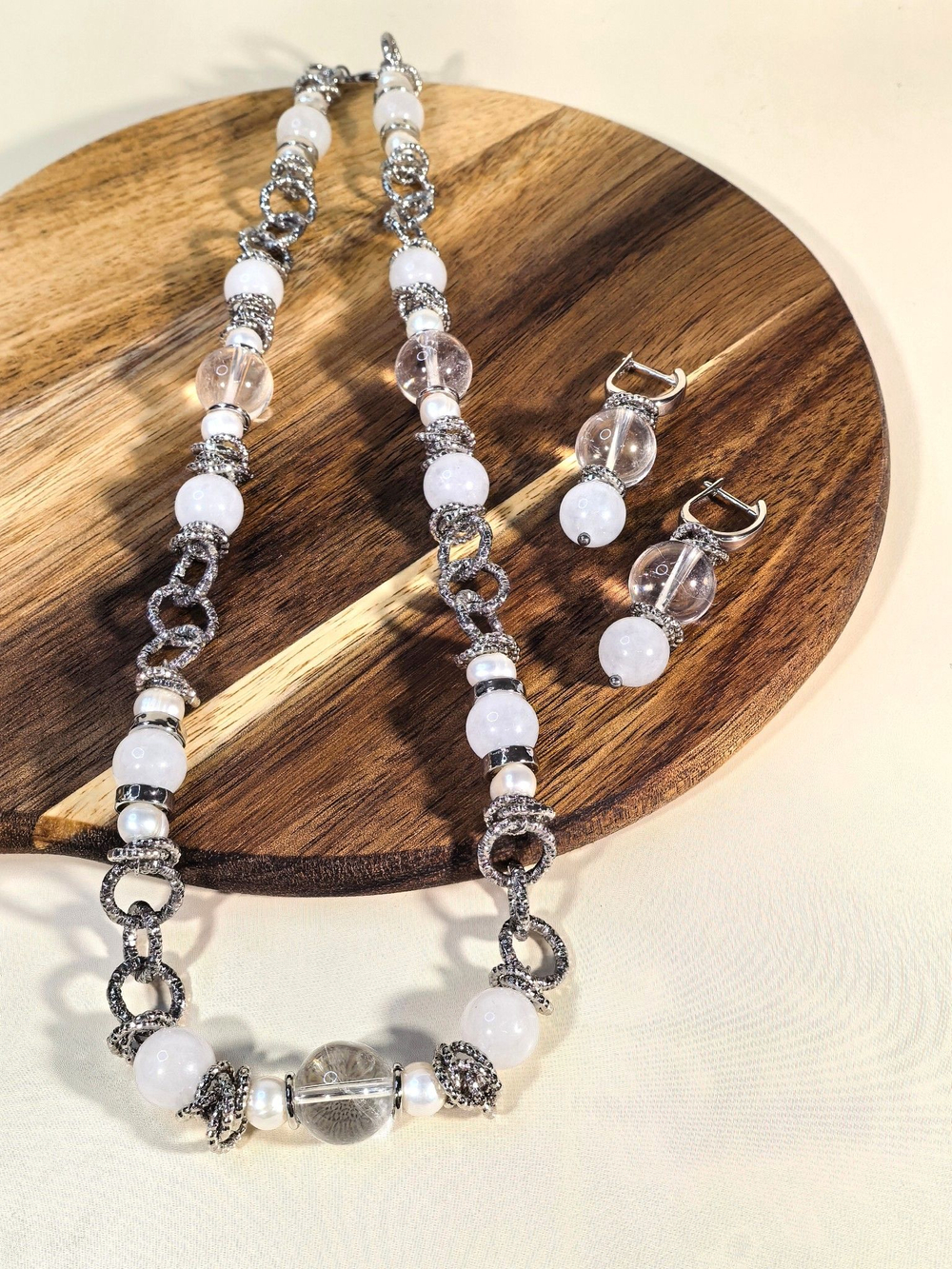 Комплект колье и серьги кварц и горный хрусталь