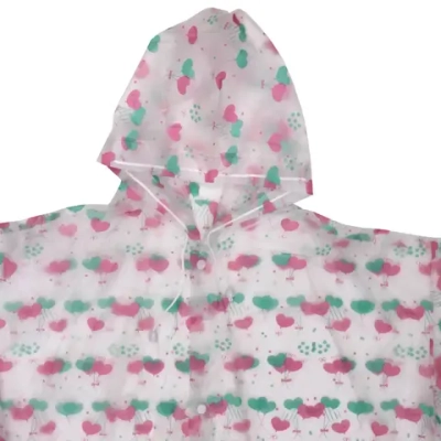 Дождевик-плащ 100 Мкрн 110*65см «Сердечки» с капюшоном и завязками, на кнопках, матовый ДоброСад