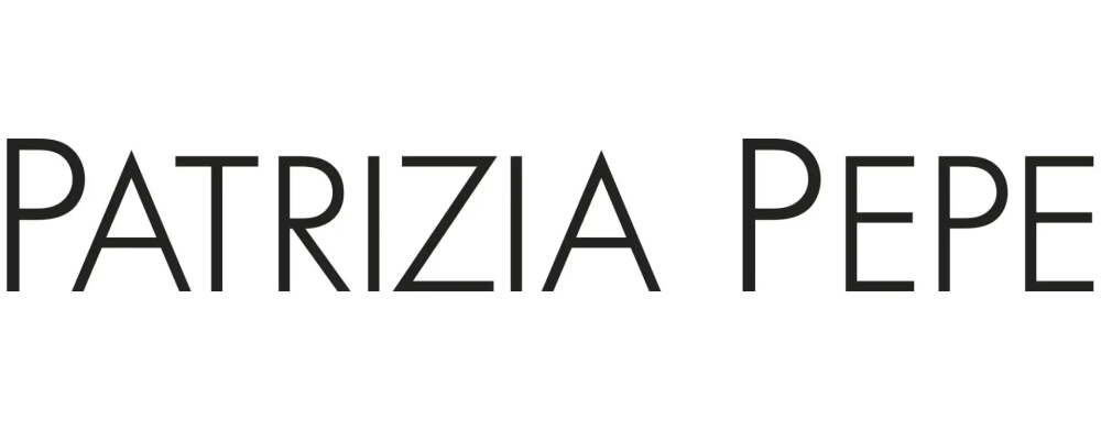 Patrizia Pepe платье бежевого цвета