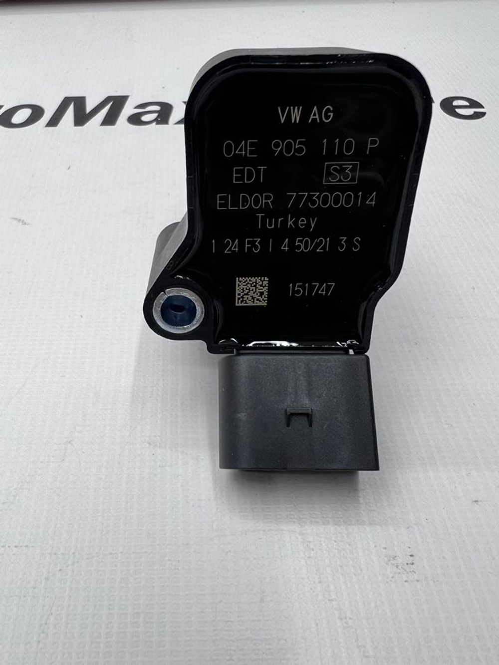 Катушка зажигания VAG Фольксваген. Шкода. 04E905110P. Оригинал.