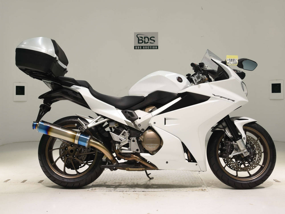 Honda VFR800F