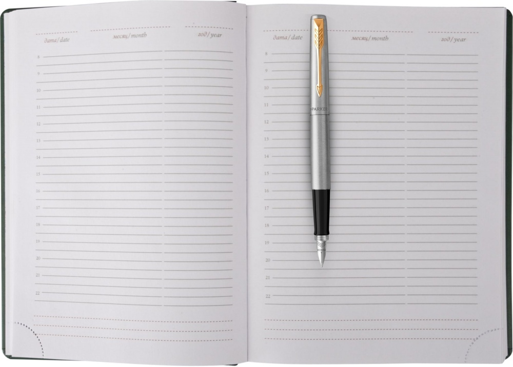 Подарочный набор: Ручка перьевая Parker Jotter Stainless Steel GT и Ежедневник недатированный черный