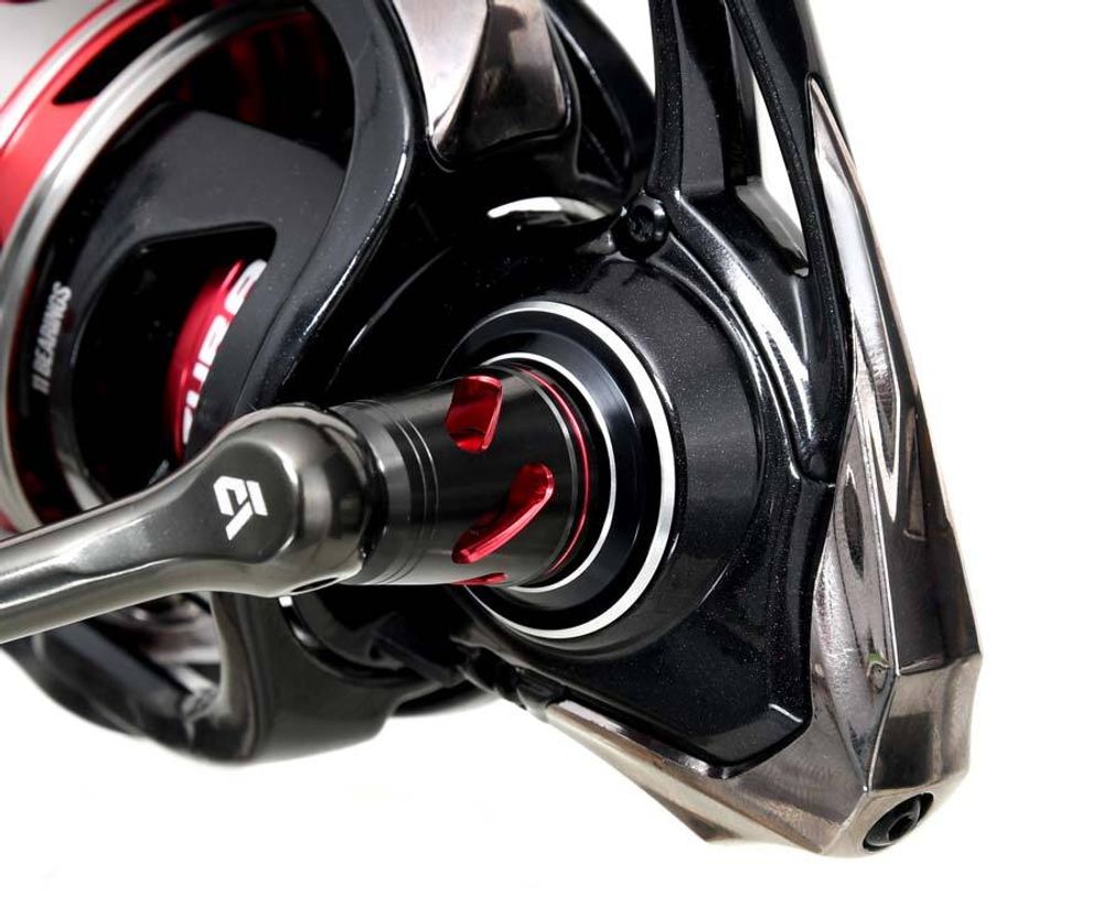 AZURA Катушка спиннинговая Sawada 3000S 11ш.п.