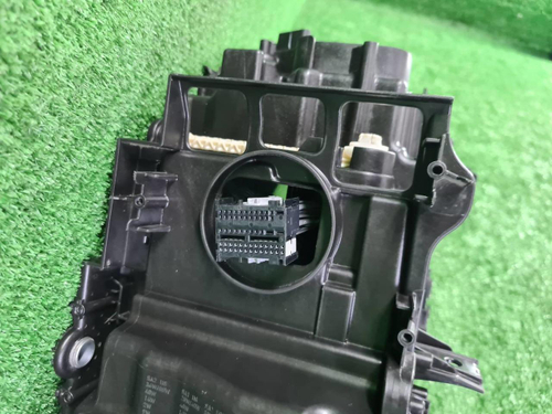 Фара правая BMW 5er G30 (2020-2023) LED