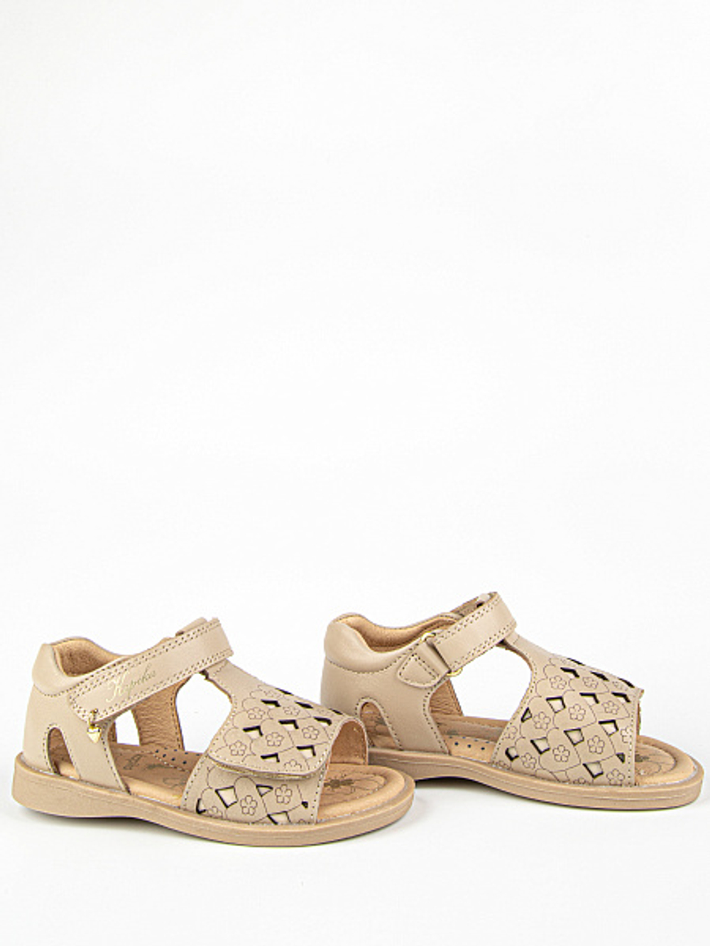 Сандалии летние