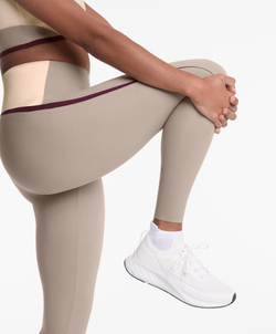 OYSHO Компрессионные легинсы Compressive длиной 65 см, экрю