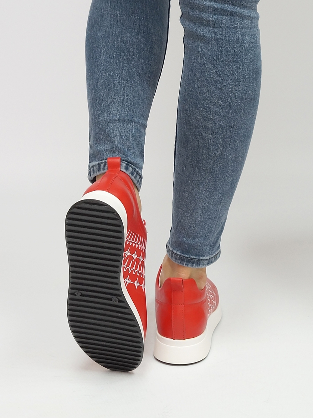 Кроссовки женские демисезонные