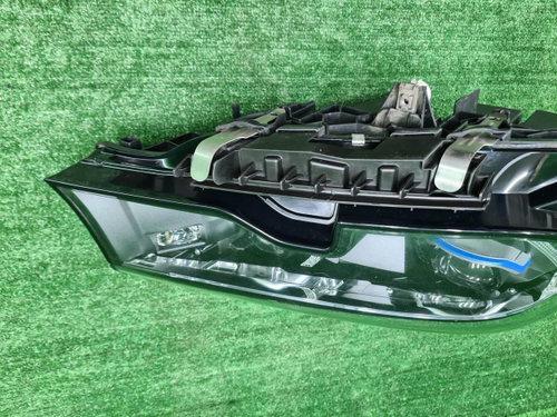 Фара правая BMW 3er G20 (2018-2022) Laser