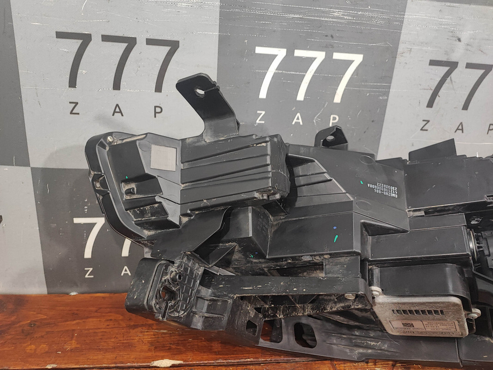 Фара правая LED Haval F7 1 19-24 Б/У Оригинал 4121103XKQ00A