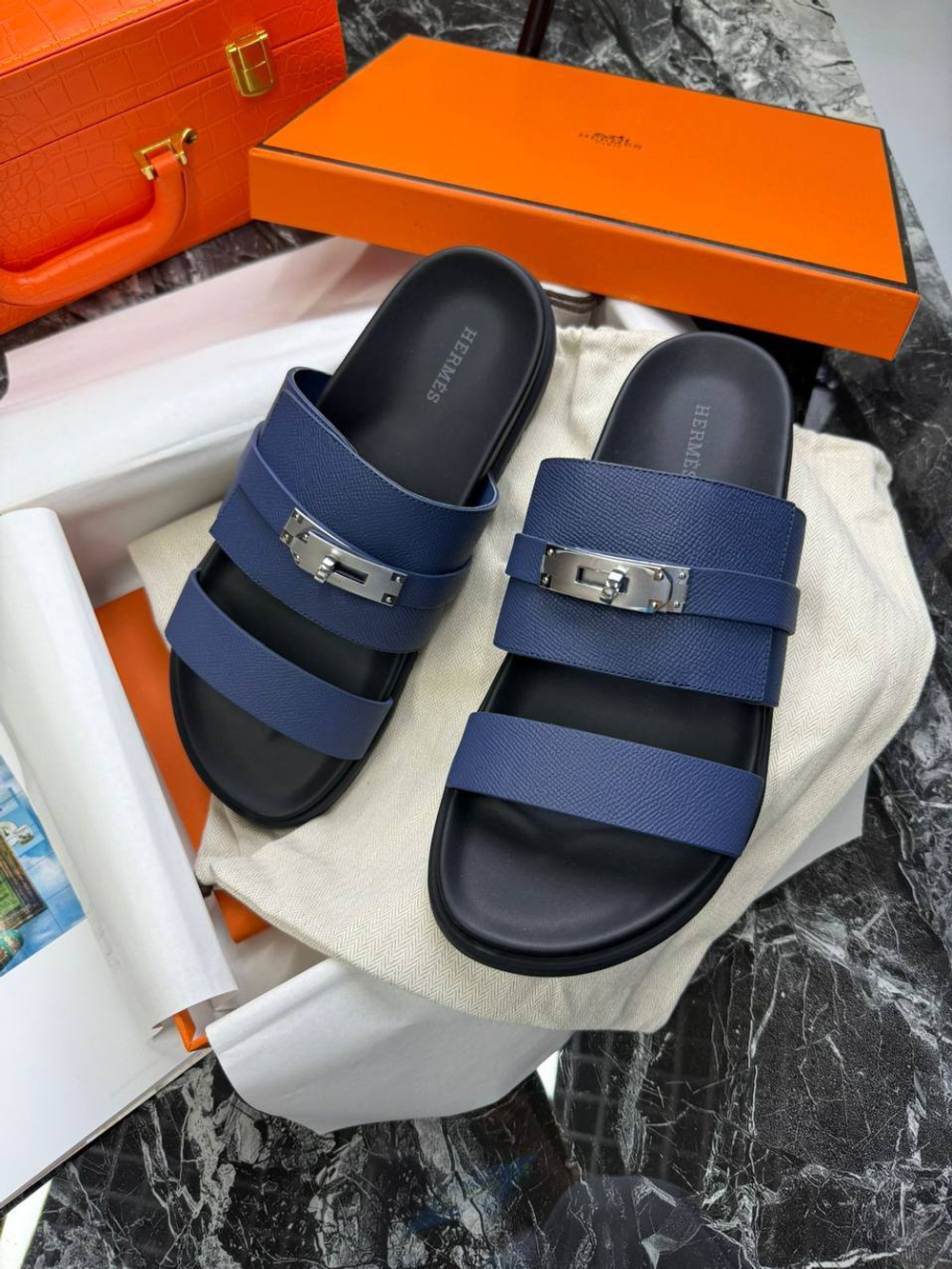 Шлёпанцы Hermes