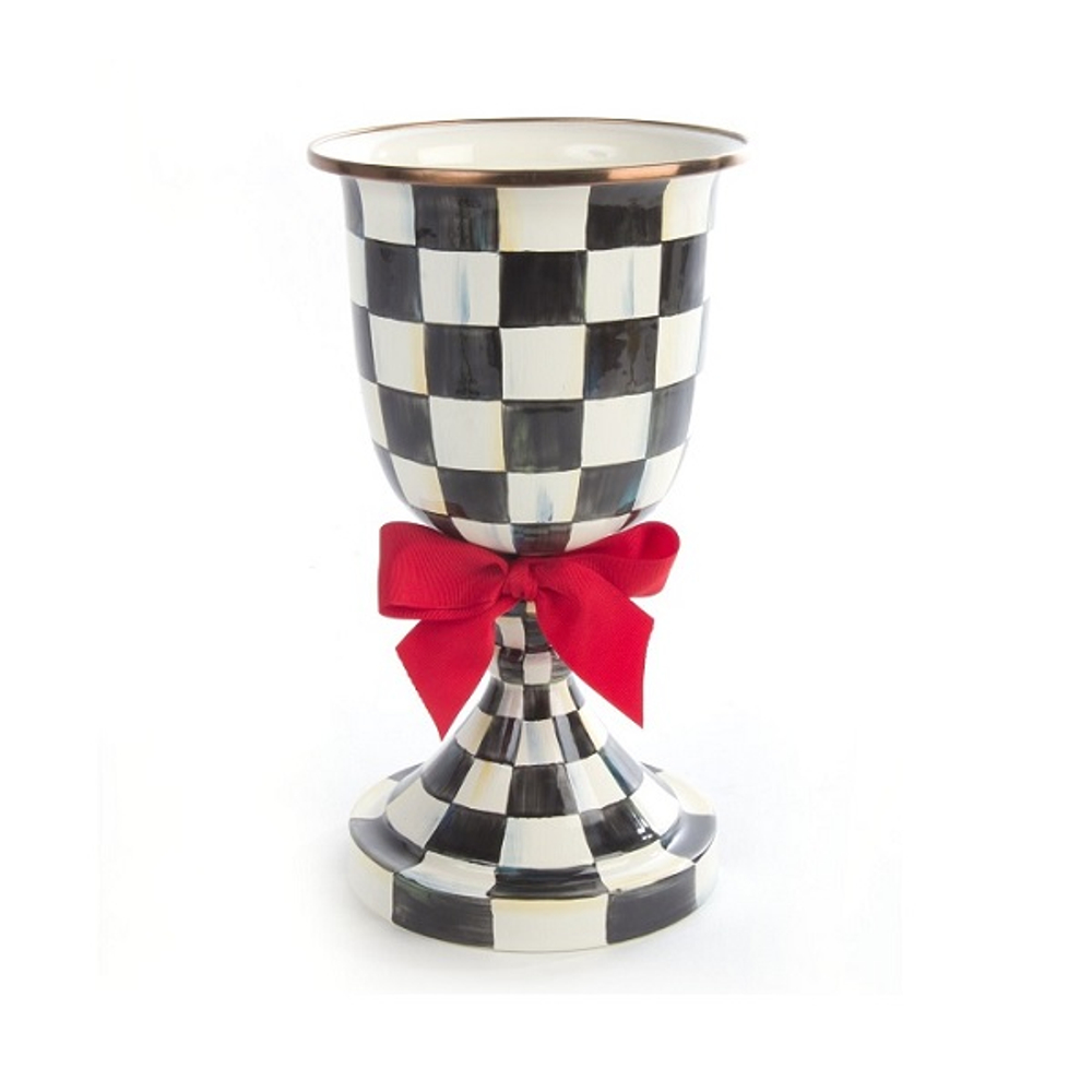 Ваза с красным бантом