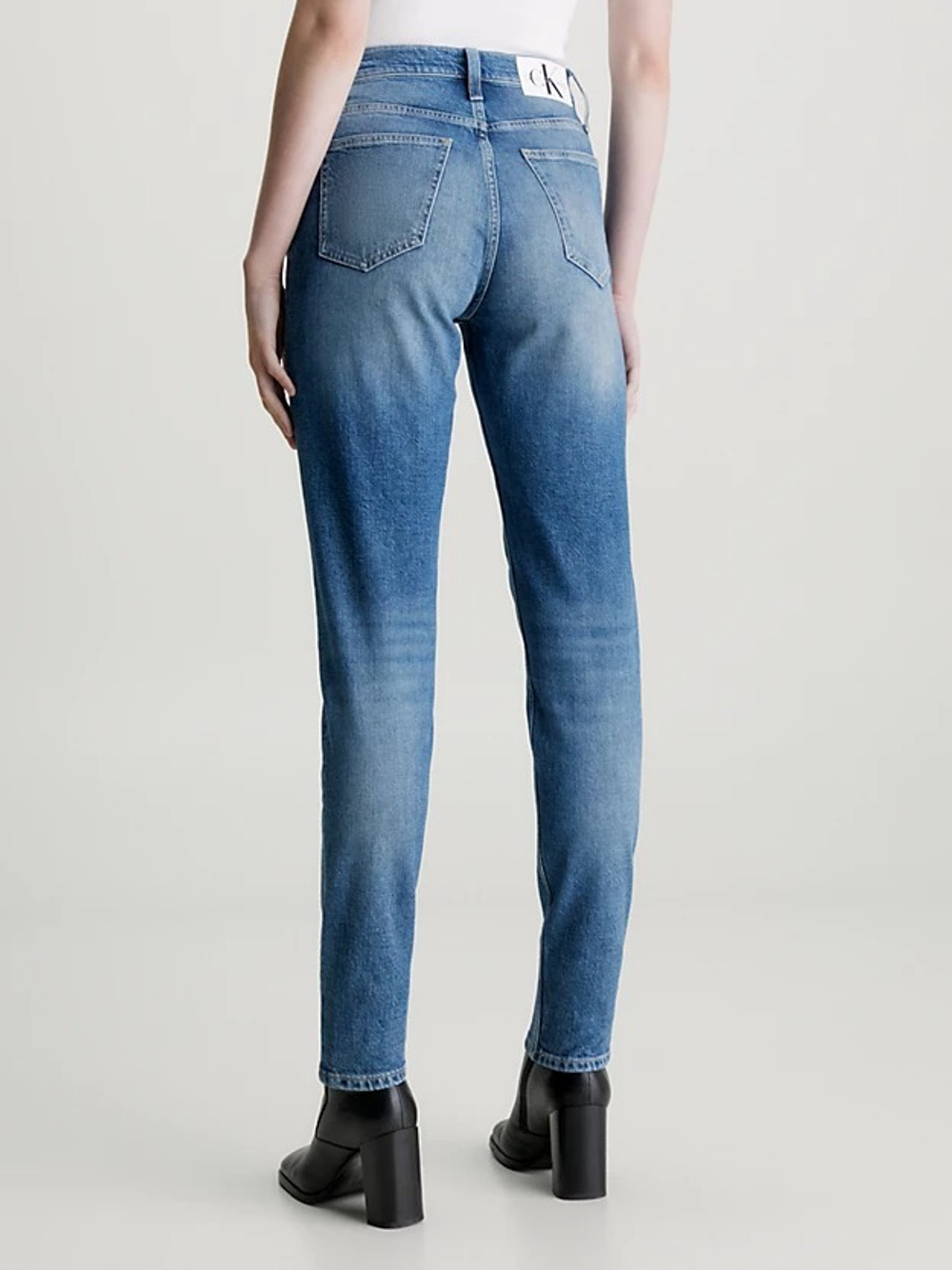 Calvin klein women's jeans outlet