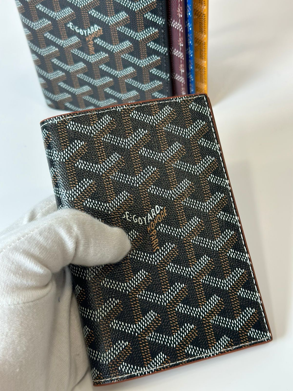 Обложка на паспорт Goyard